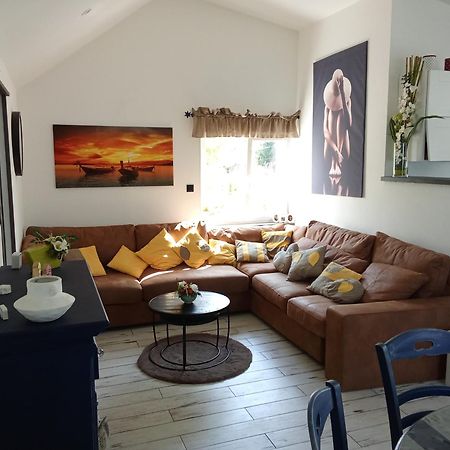 Au Petit Bonheur Apartment Ferques Bagian luar foto