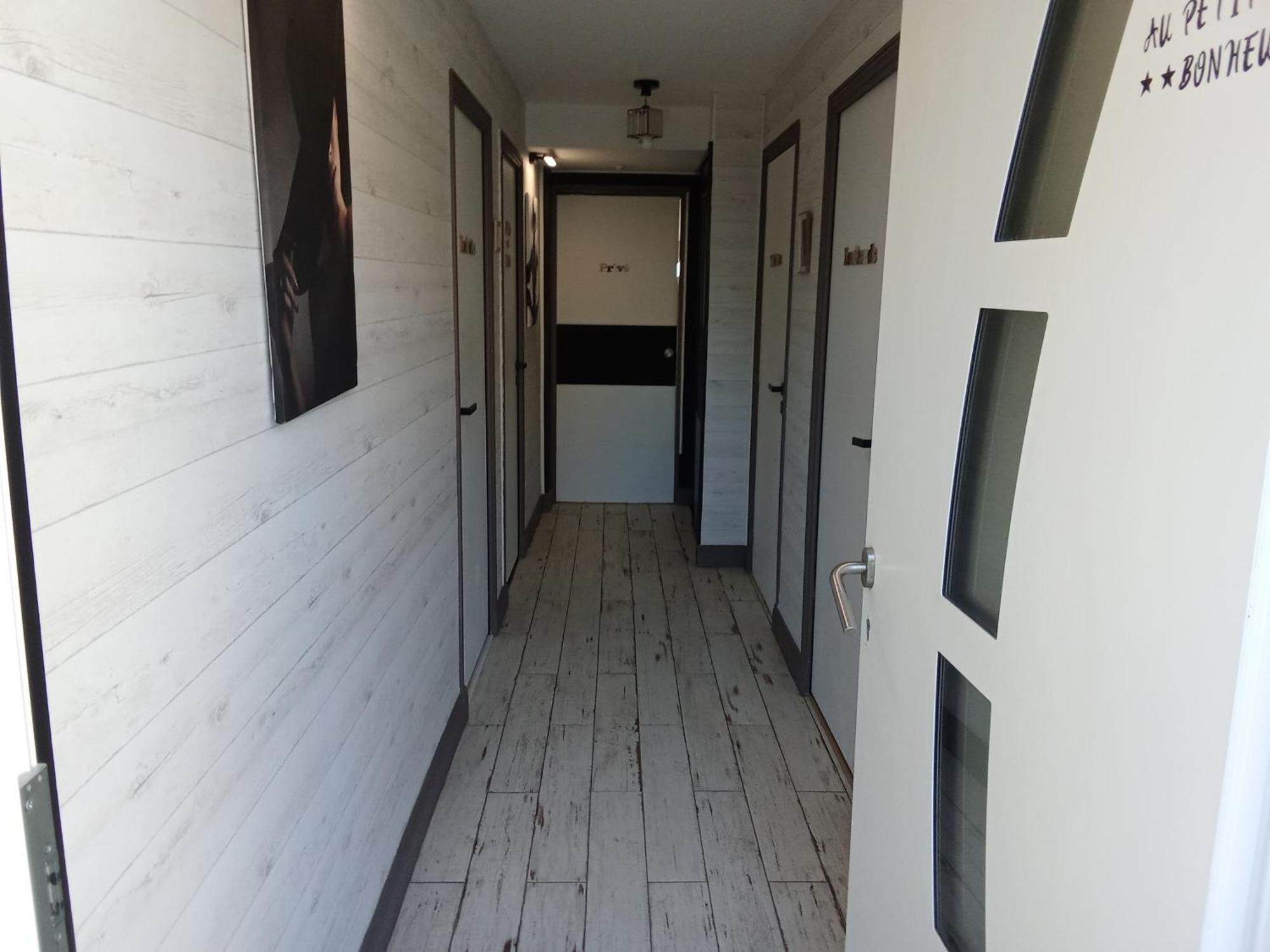 Au Petit Bonheur Apartment Ferques Bagian luar foto